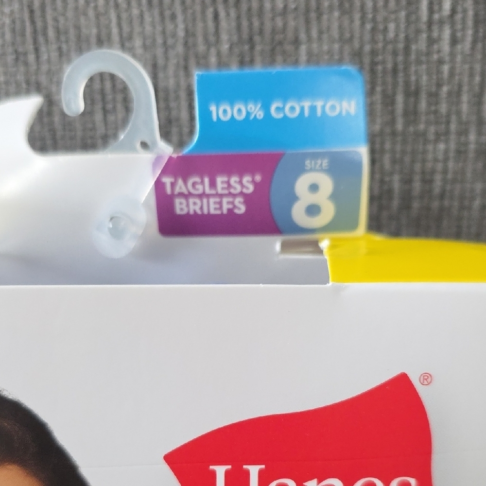 Women's Hanes Pure Comfort Briefs, Pack Of Seven, NWT, Size 8 - Picture 9 of 10
